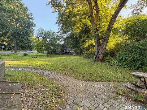7 Ertel Drive Ellington CT 06029