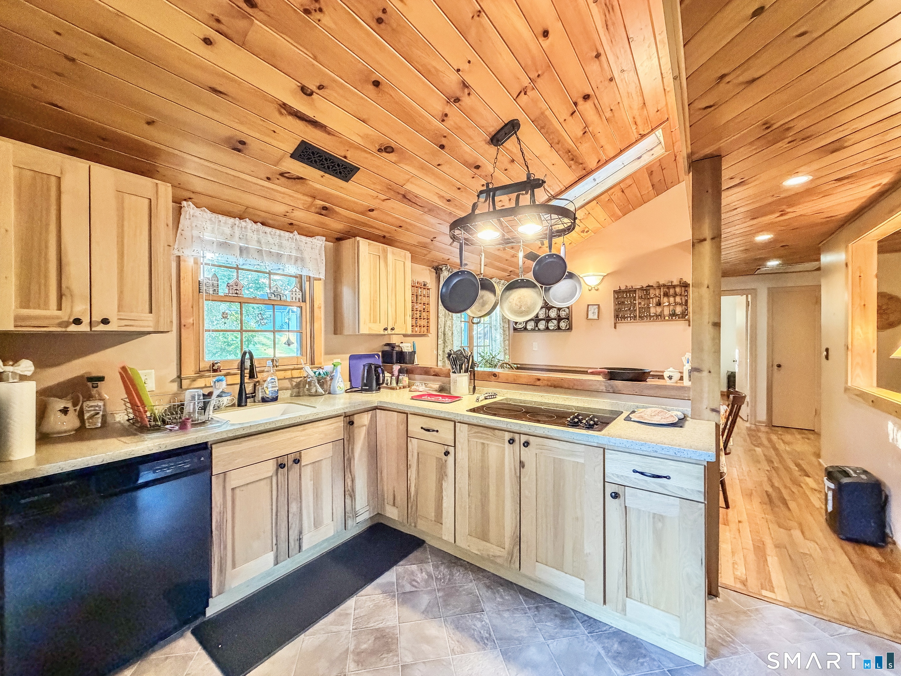 7 Ertel Drive Ellington CT 06029