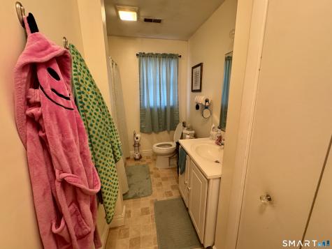 125 Maple Street Norwich CT 06360