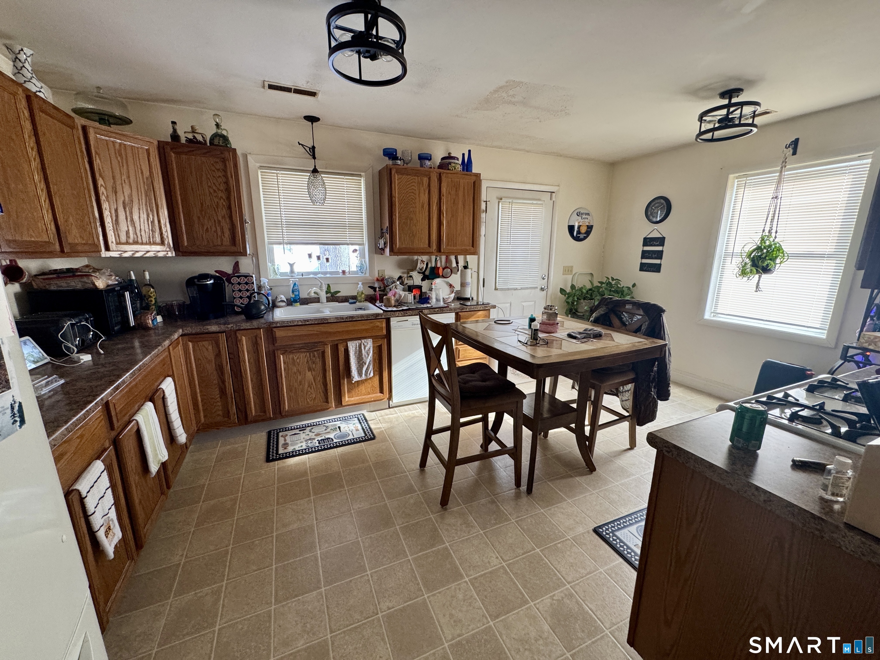 125 Maple Street Norwich CT 06360