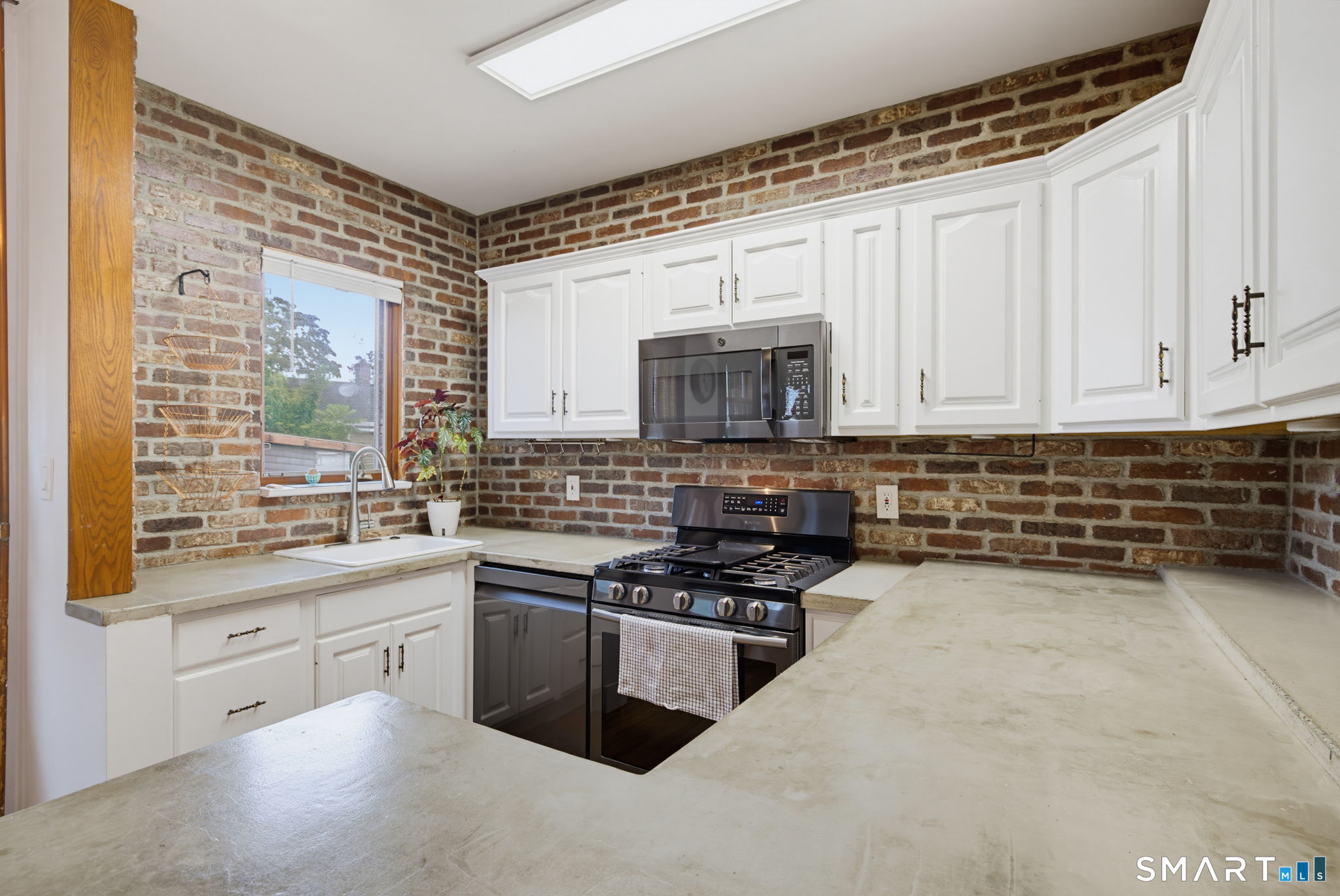 317 Prospect Street East Hartford CT 06108
