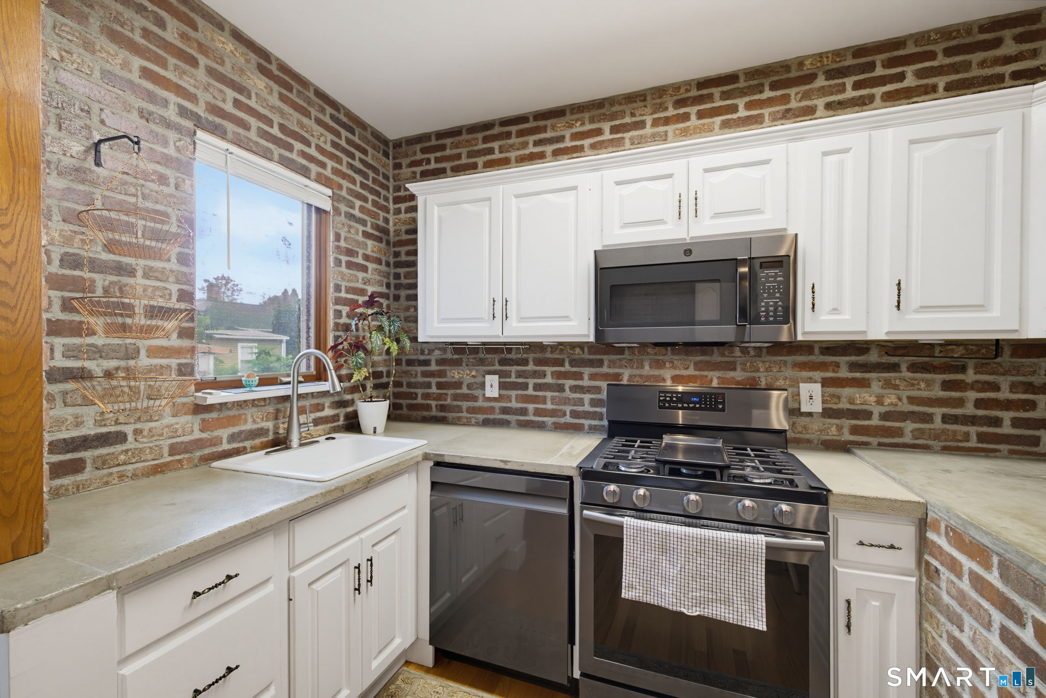 317 Prospect Street East Hartford CT 06108