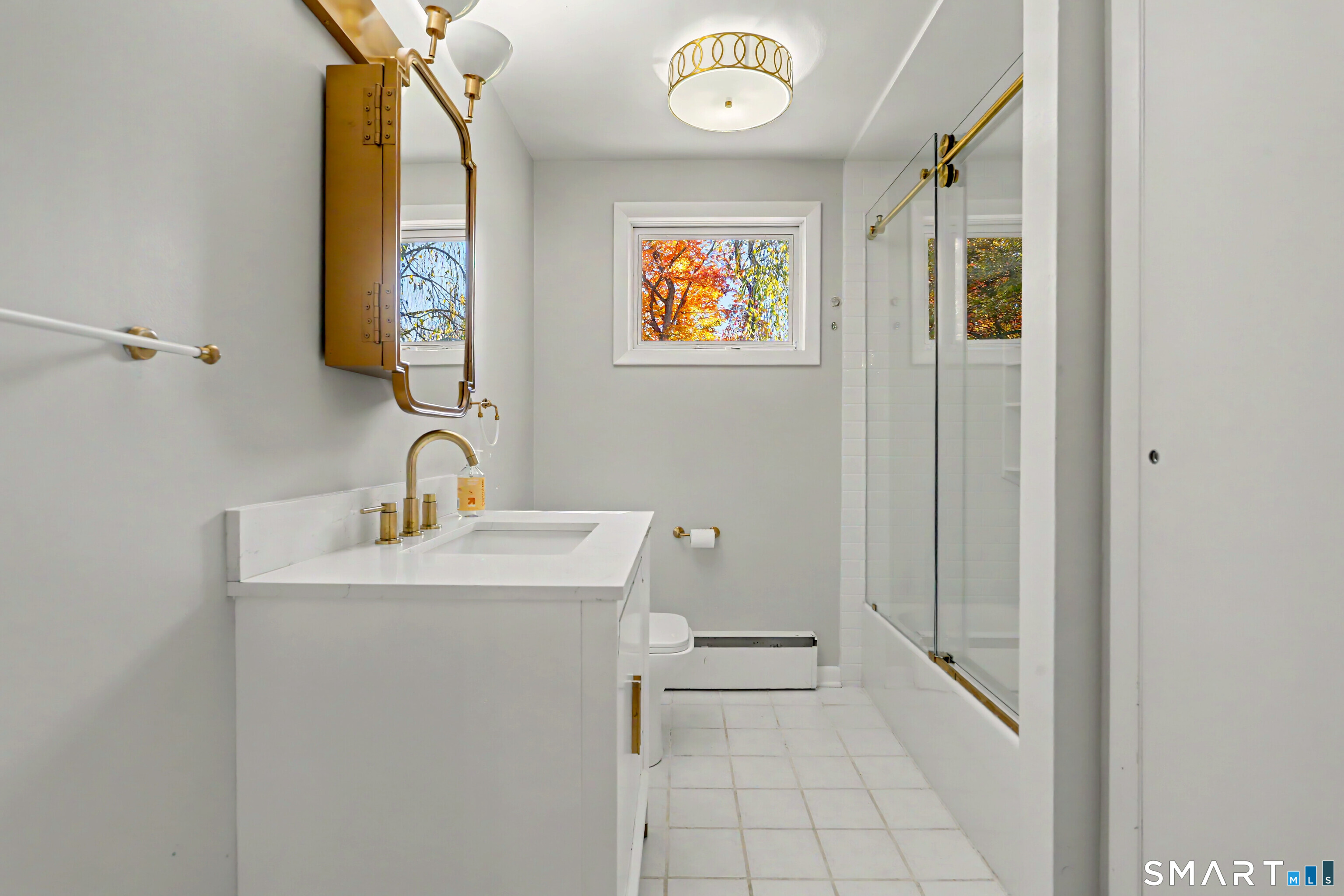44 Geraldine Circle Trumbull CT 06611