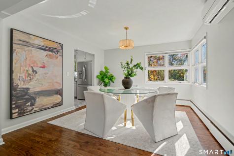 44 Geraldine Circle Trumbull CT 06611
