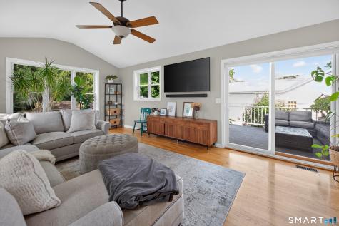 25 Windmill Hill Road Branford CT 06405