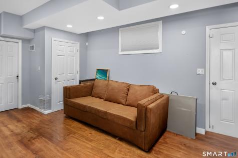 25 Windmill Hill Road Branford CT 06405