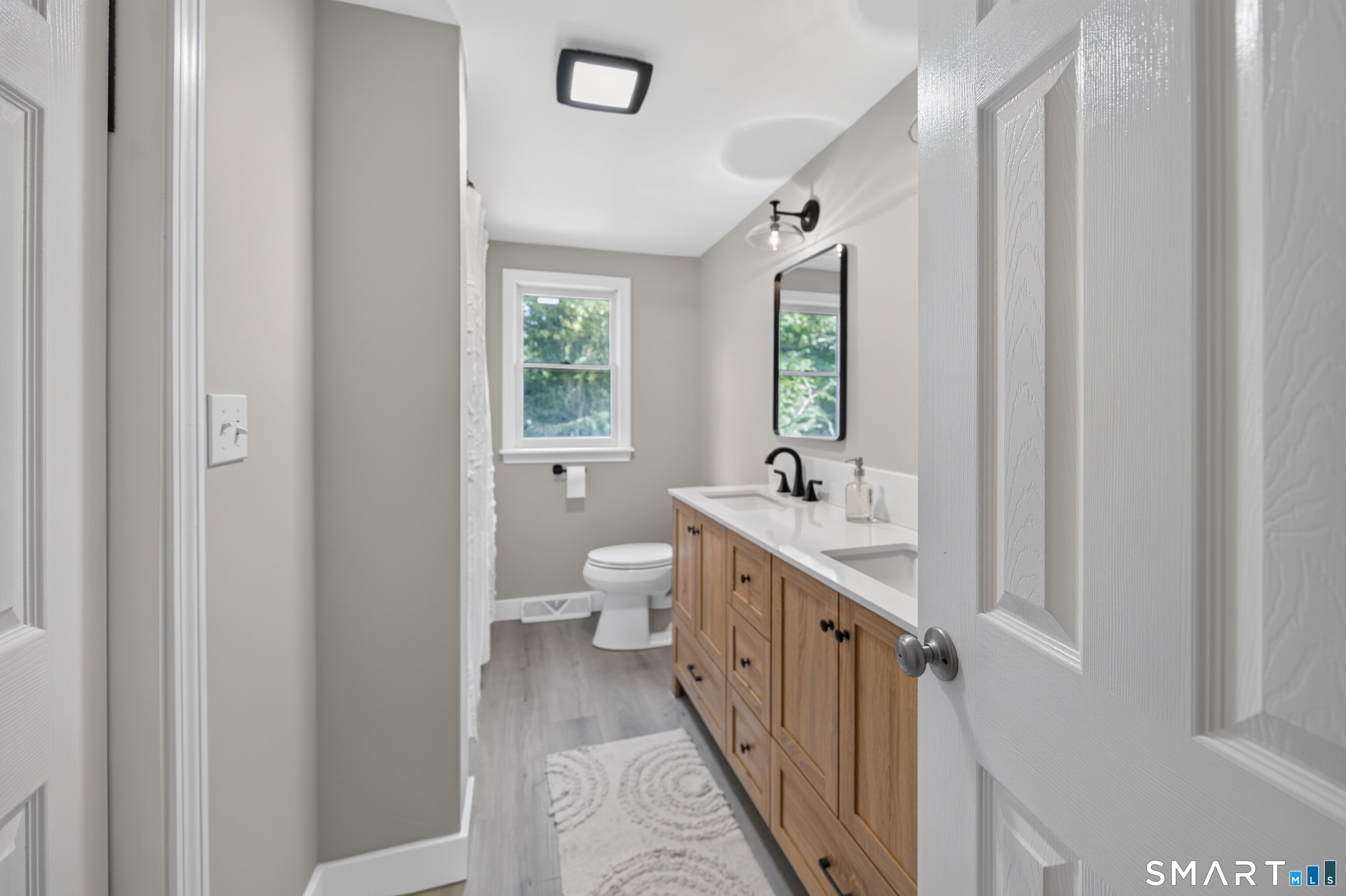 25 Windmill Hill Road Branford CT 06405