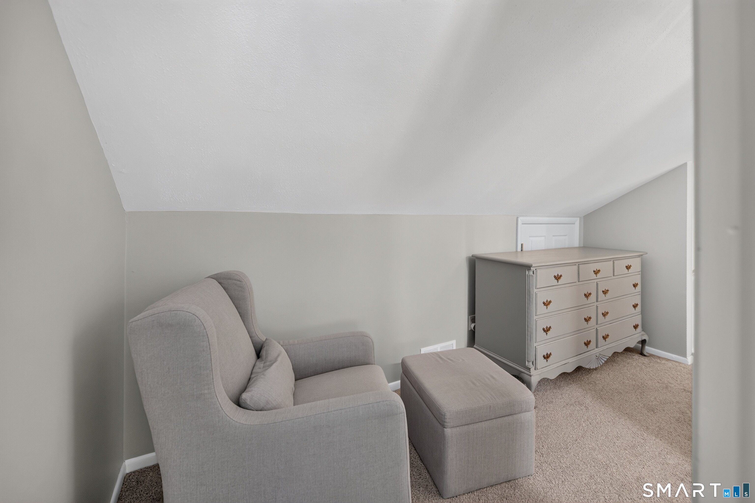 25 Windmill Hill Road Branford CT 06405