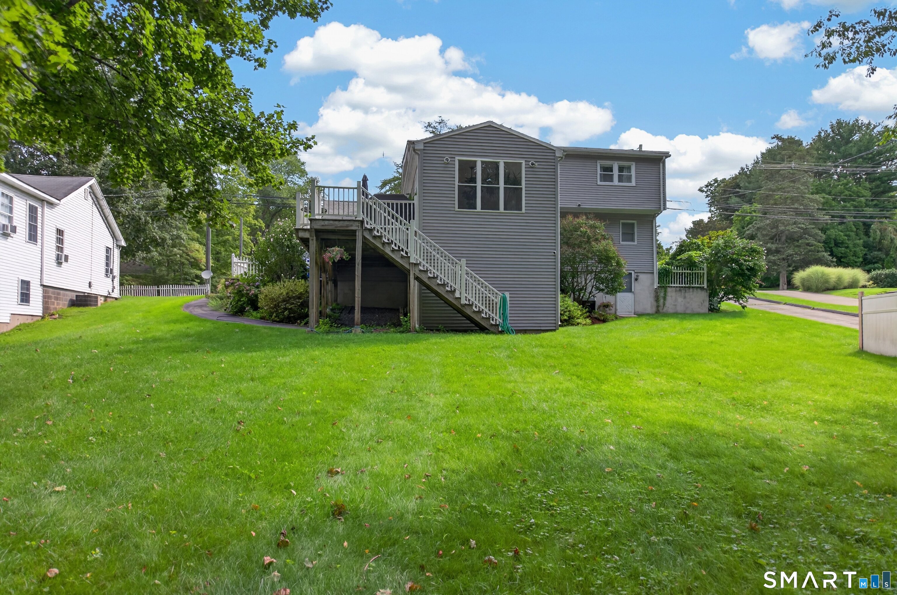 25 Windmill Hill Road Branford CT 06405