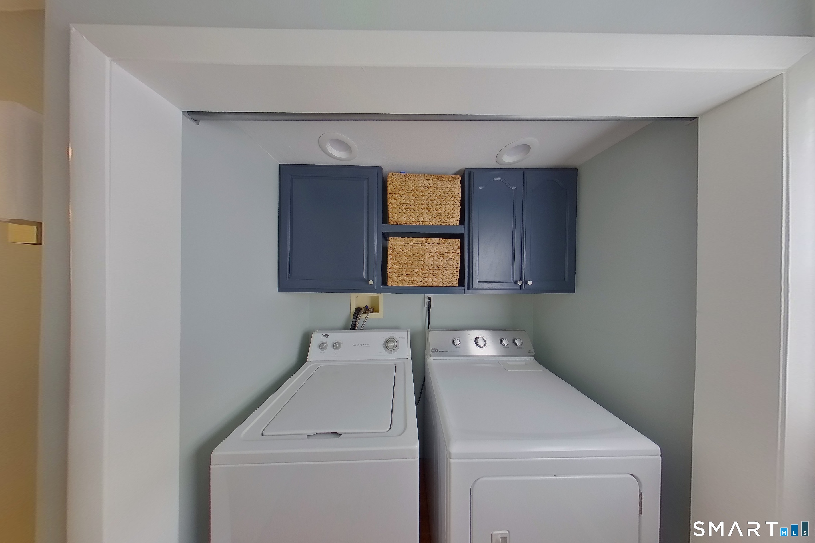 25 Windmill Hill Road Branford CT 06405