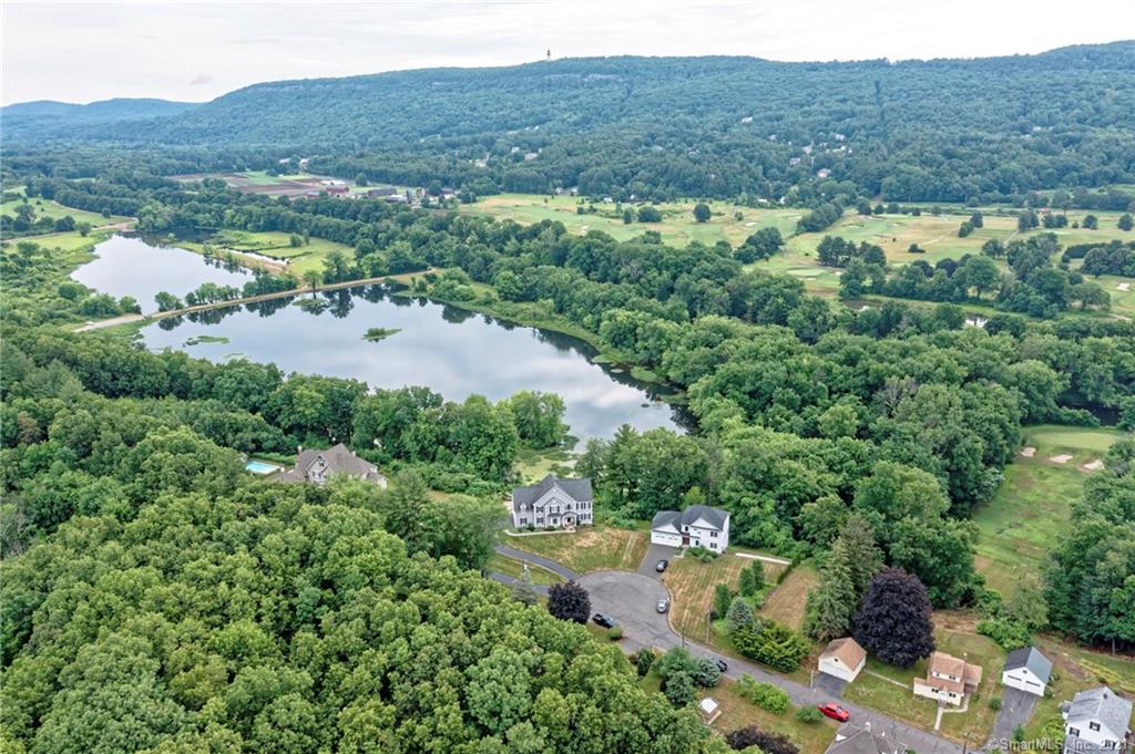 48 Eddy Street Avon CT 06001