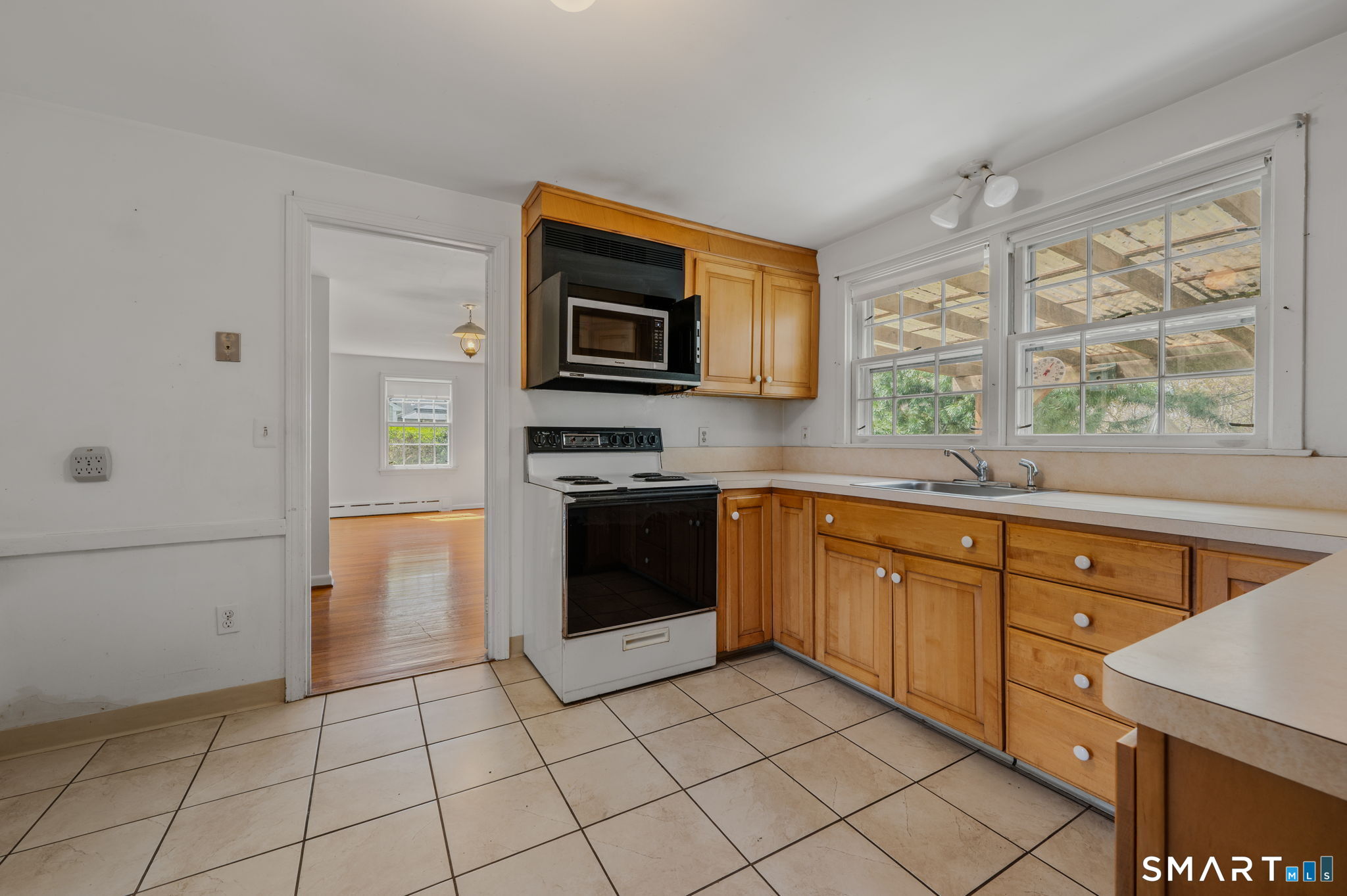 11 Heath Street Groton CT 06355