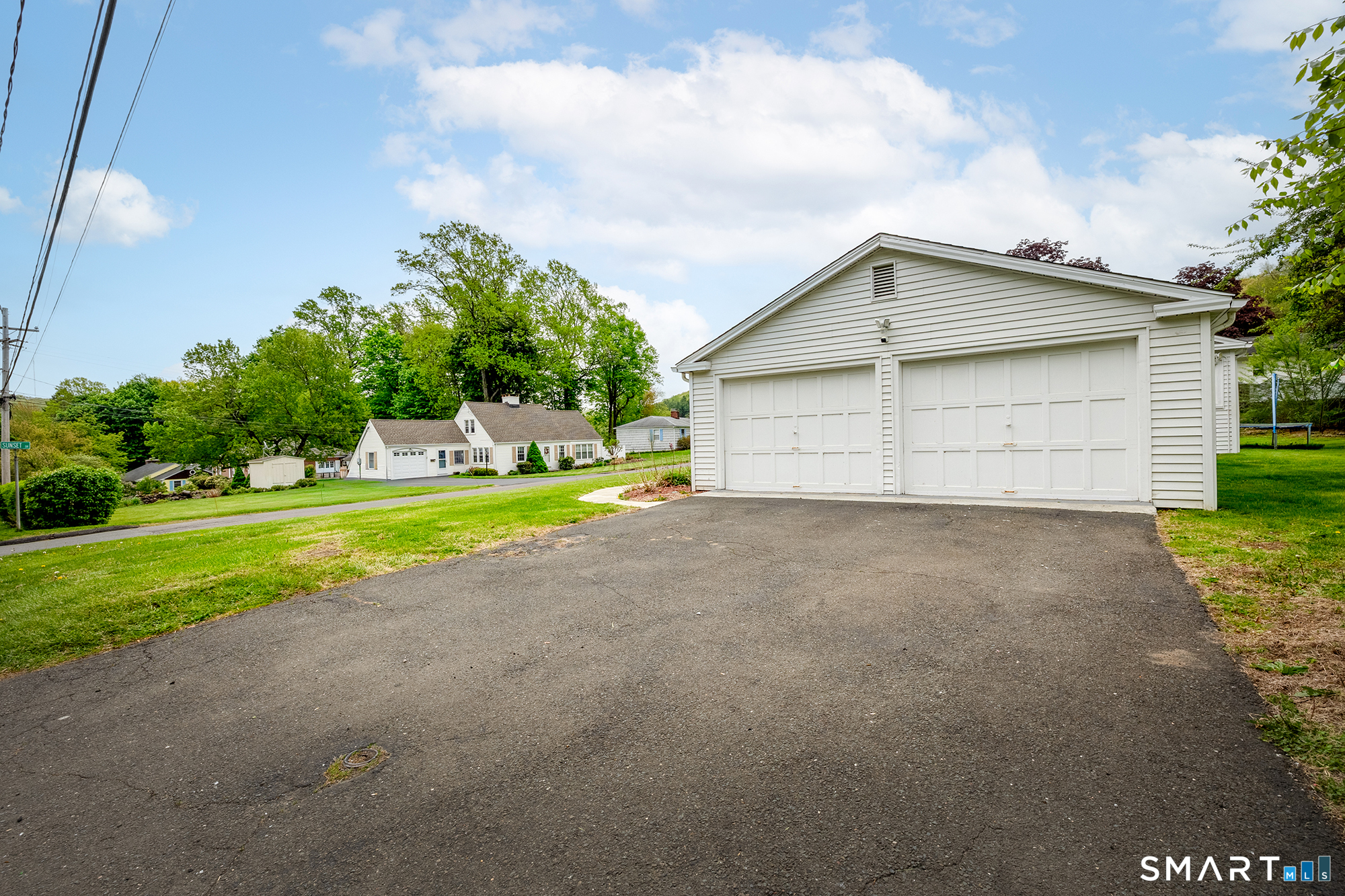 1 Sunset Drive Danbury CT 06810