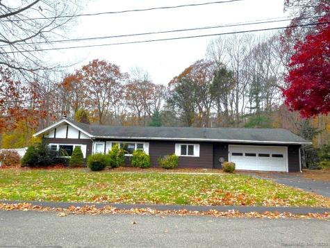 3 Medley Lane Clinton CT 06413
