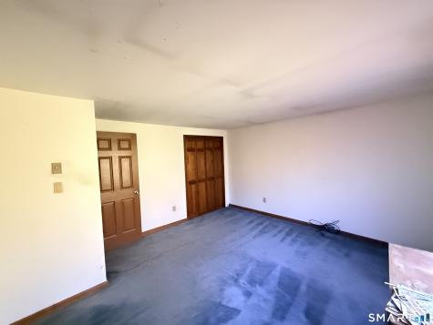 8 Stirrup Lane Barkhamsted CT 06063