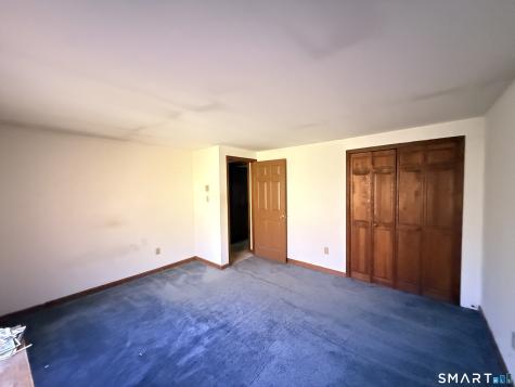8 Stirrup Lane Barkhamsted CT 06063