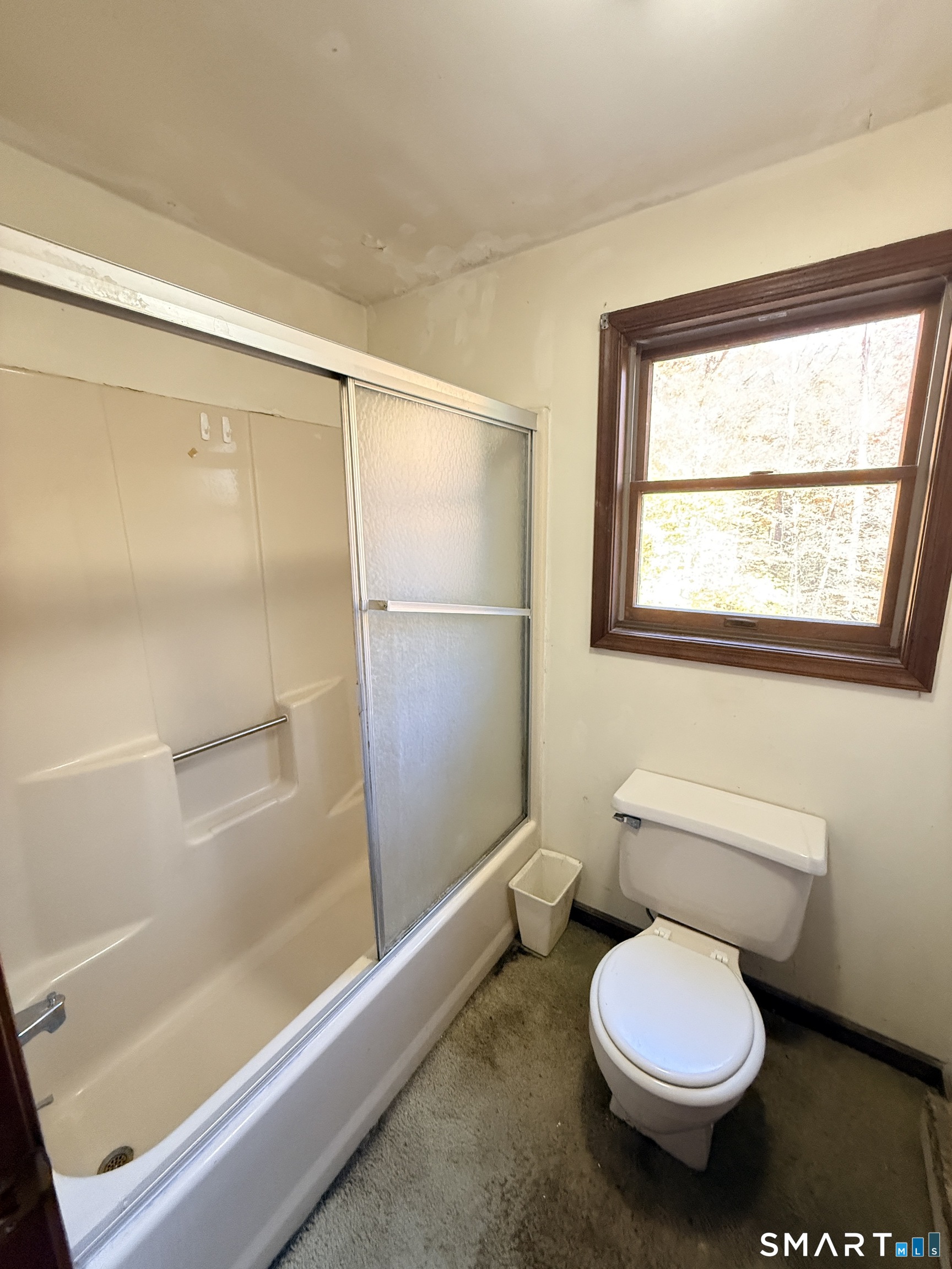 8 Stirrup Lane Barkhamsted CT 06063