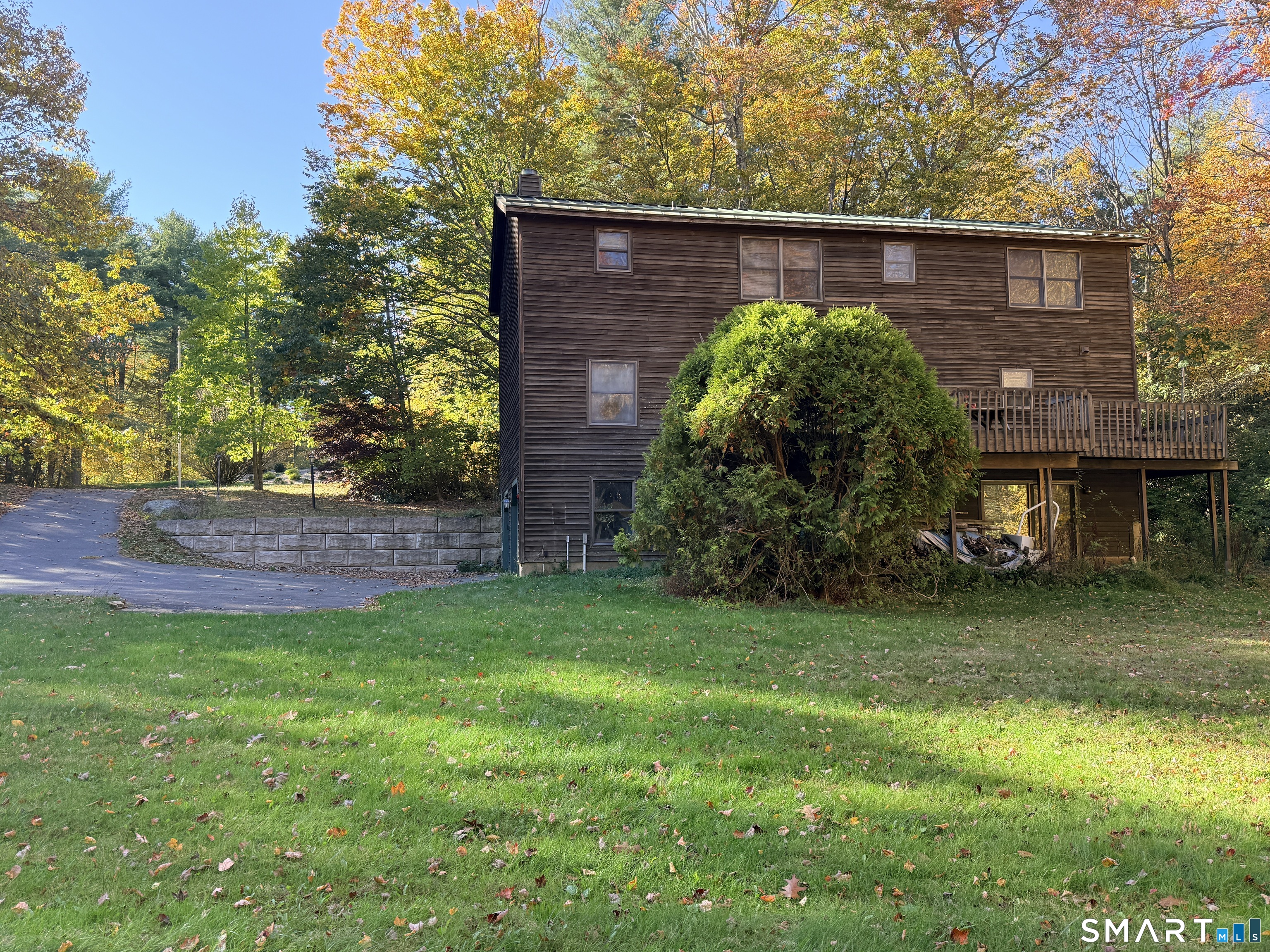 8 Stirrup Lane Barkhamsted CT 06063