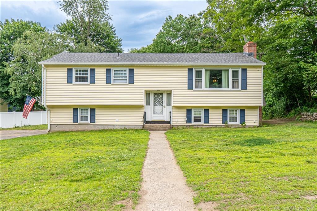 20 Gail Drive Naugatuck CT 06770