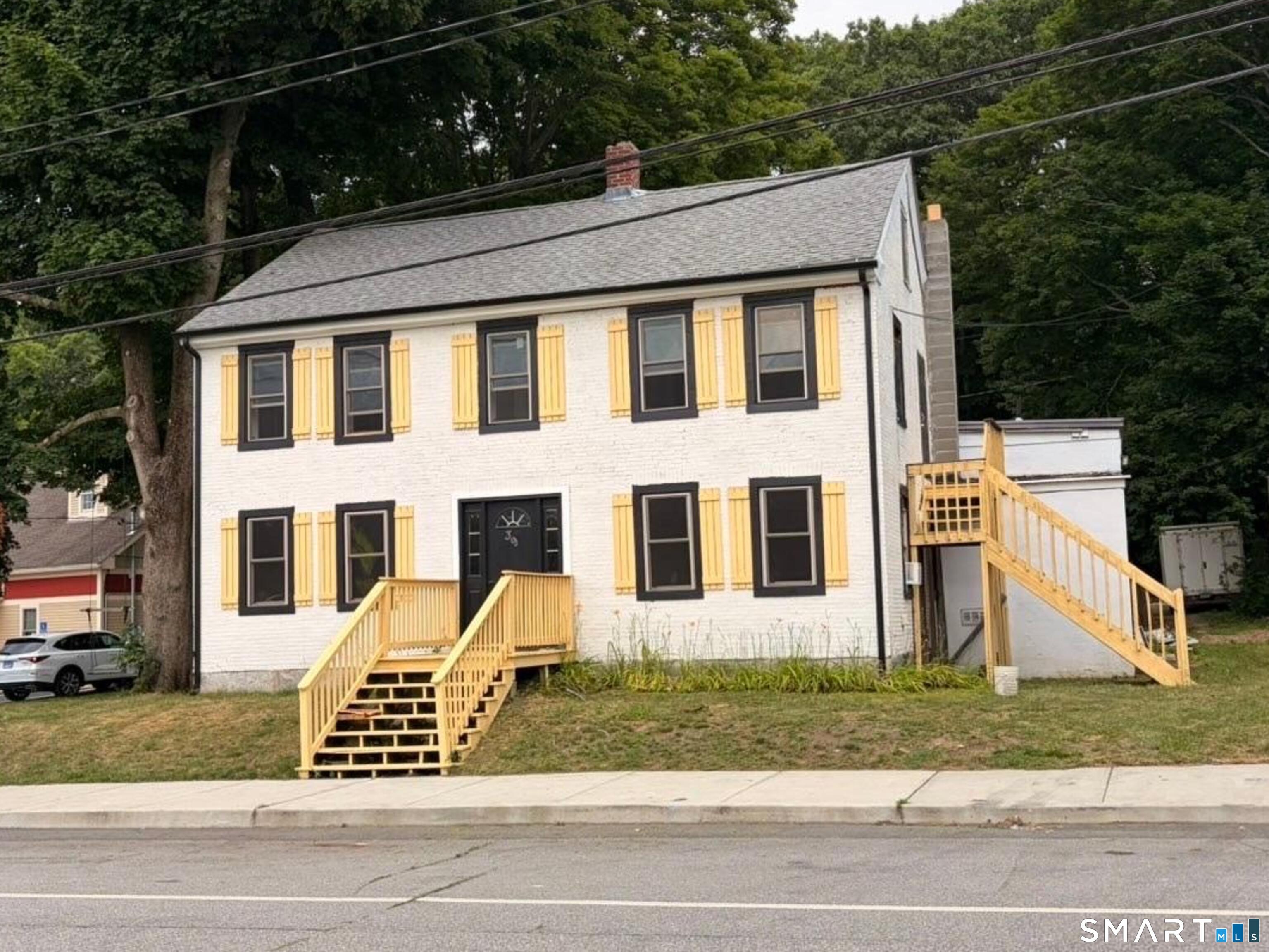 36 South Main Street Putnam CT 06260