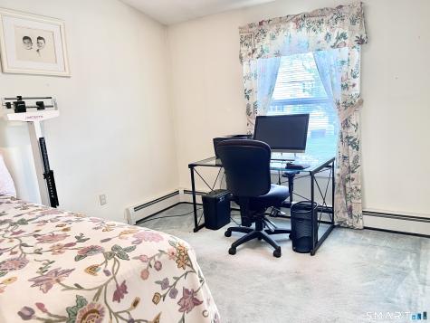 9 Brittany Lane Naugatuck CT 06770