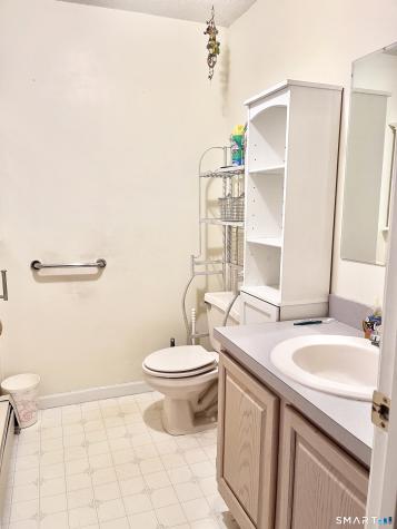 9 Brittany Lane Naugatuck CT 06770
