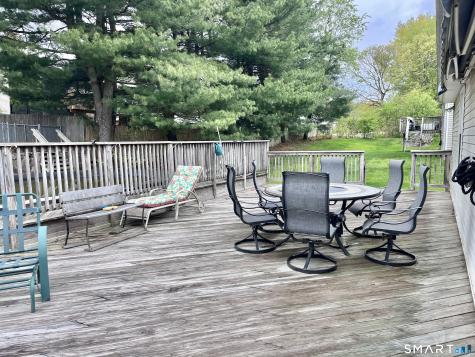 9 Brittany Lane Naugatuck CT 06770