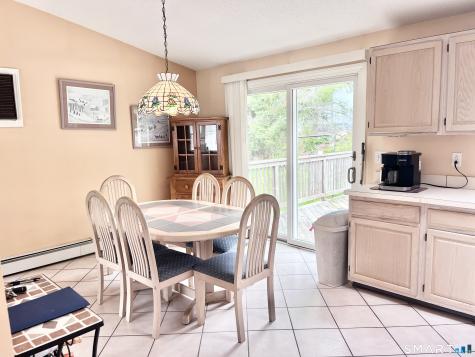 9 Brittany Lane Naugatuck CT 06770