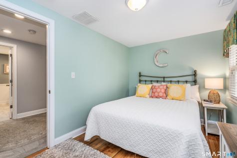 39 Gail Road Farmington CT 06032