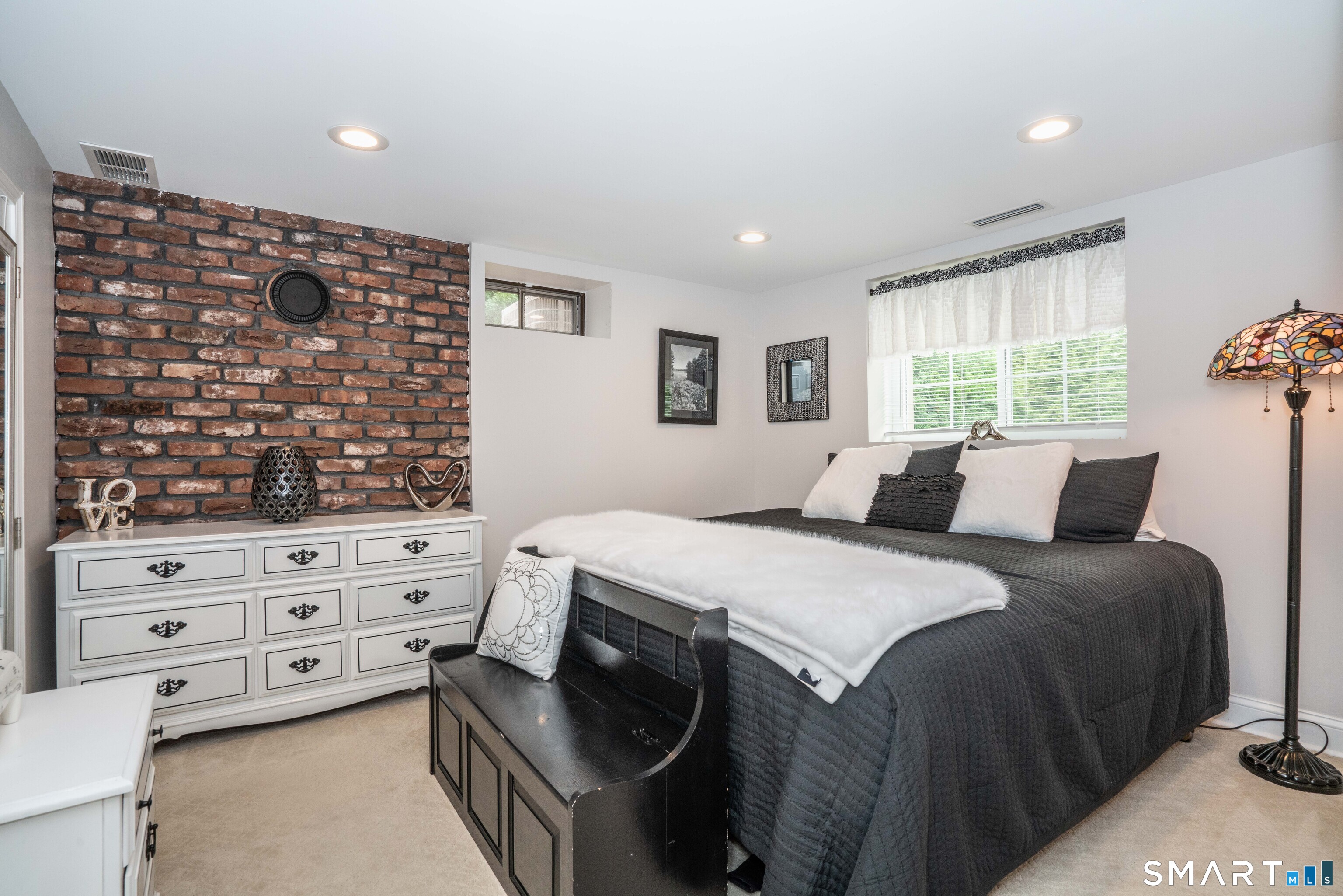 39 Gail Road Farmington CT 06032