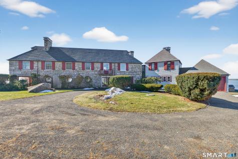 39 Vineyard Place Guilford CT 06437