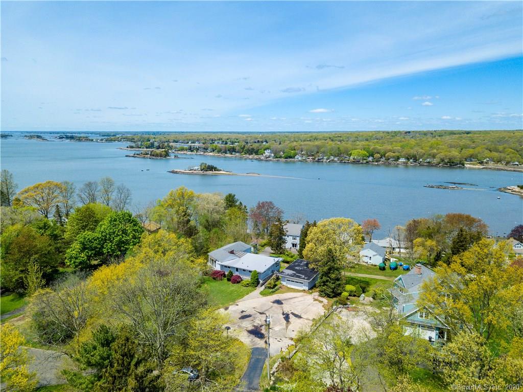 215 Old Sachems Head Road Guilford CT 06437