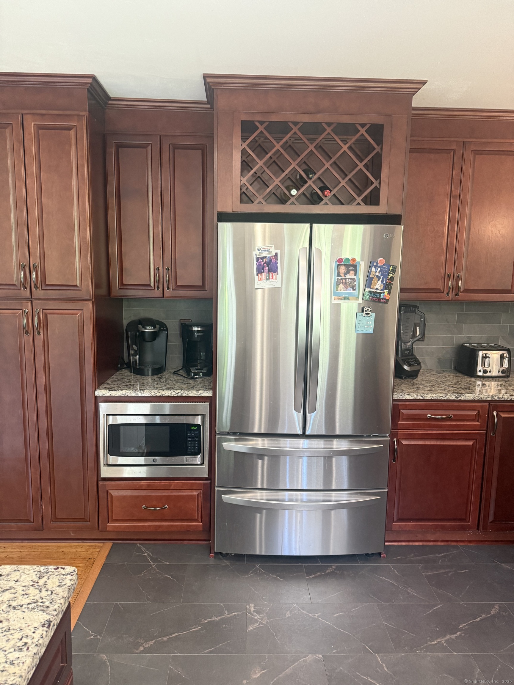 10 South Ledge Rock Road East Lyme CT 06357