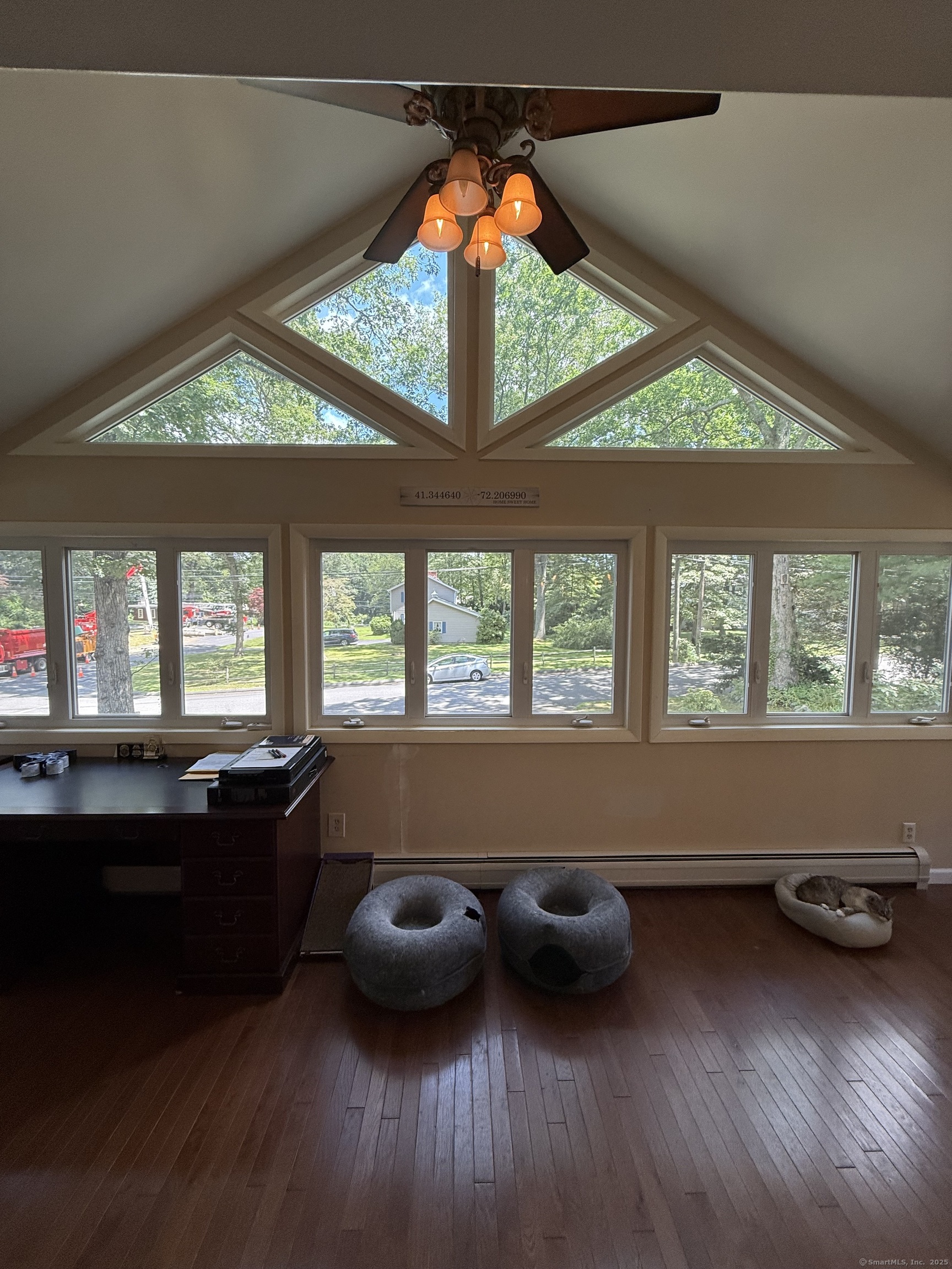 10 South Ledge Rock Road East Lyme CT 06357