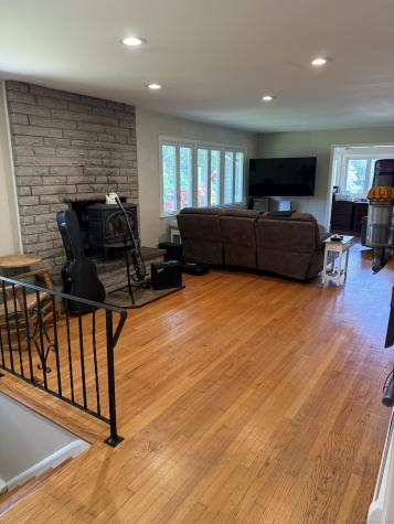 10 South Ledge Rock Road East Lyme CT 06357