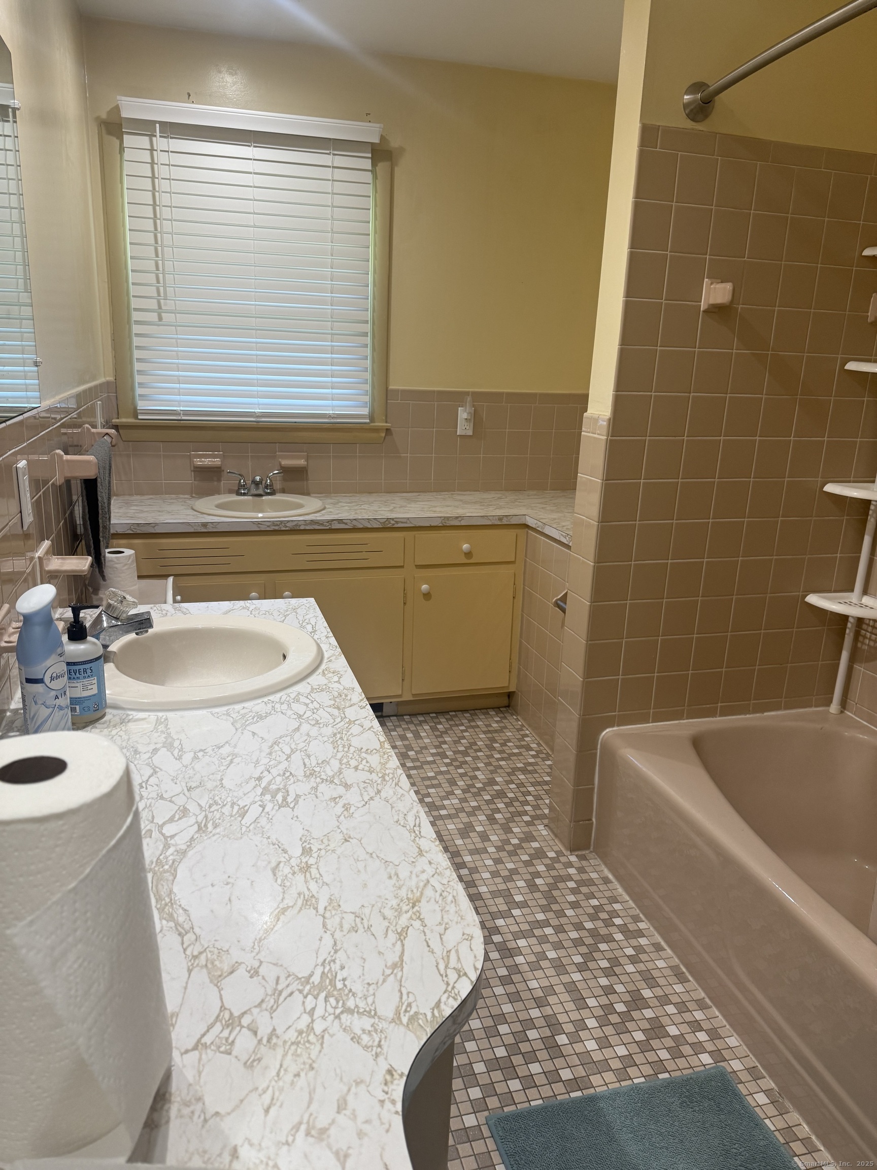 10 South Ledge Rock Road East Lyme CT 06357