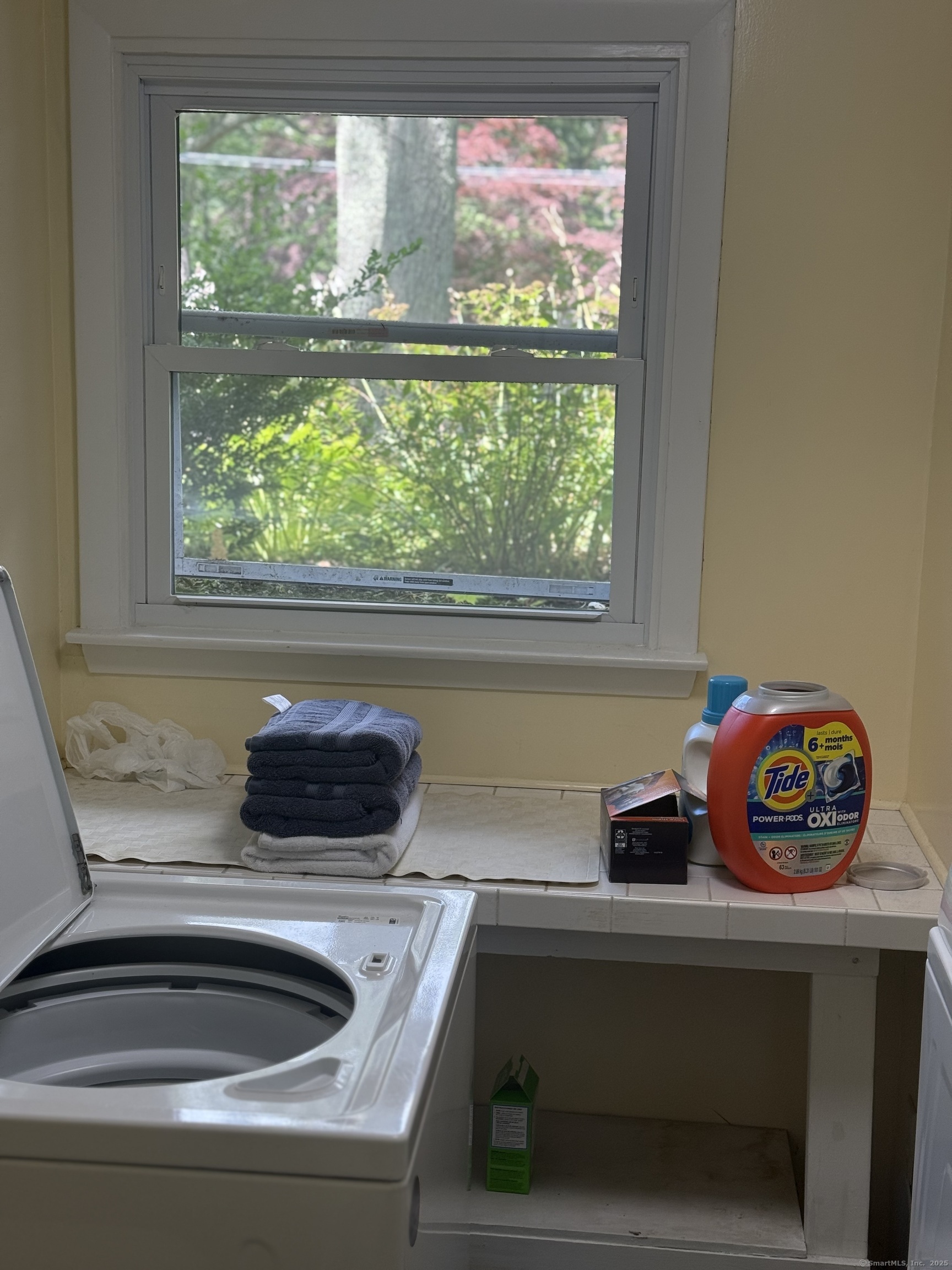 10 South Ledge Rock Road East Lyme CT 06357