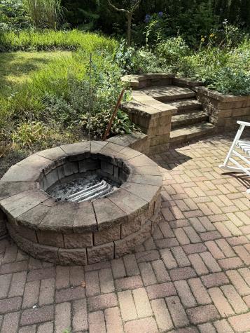 10 South Ledge Rock Road East Lyme CT 06357