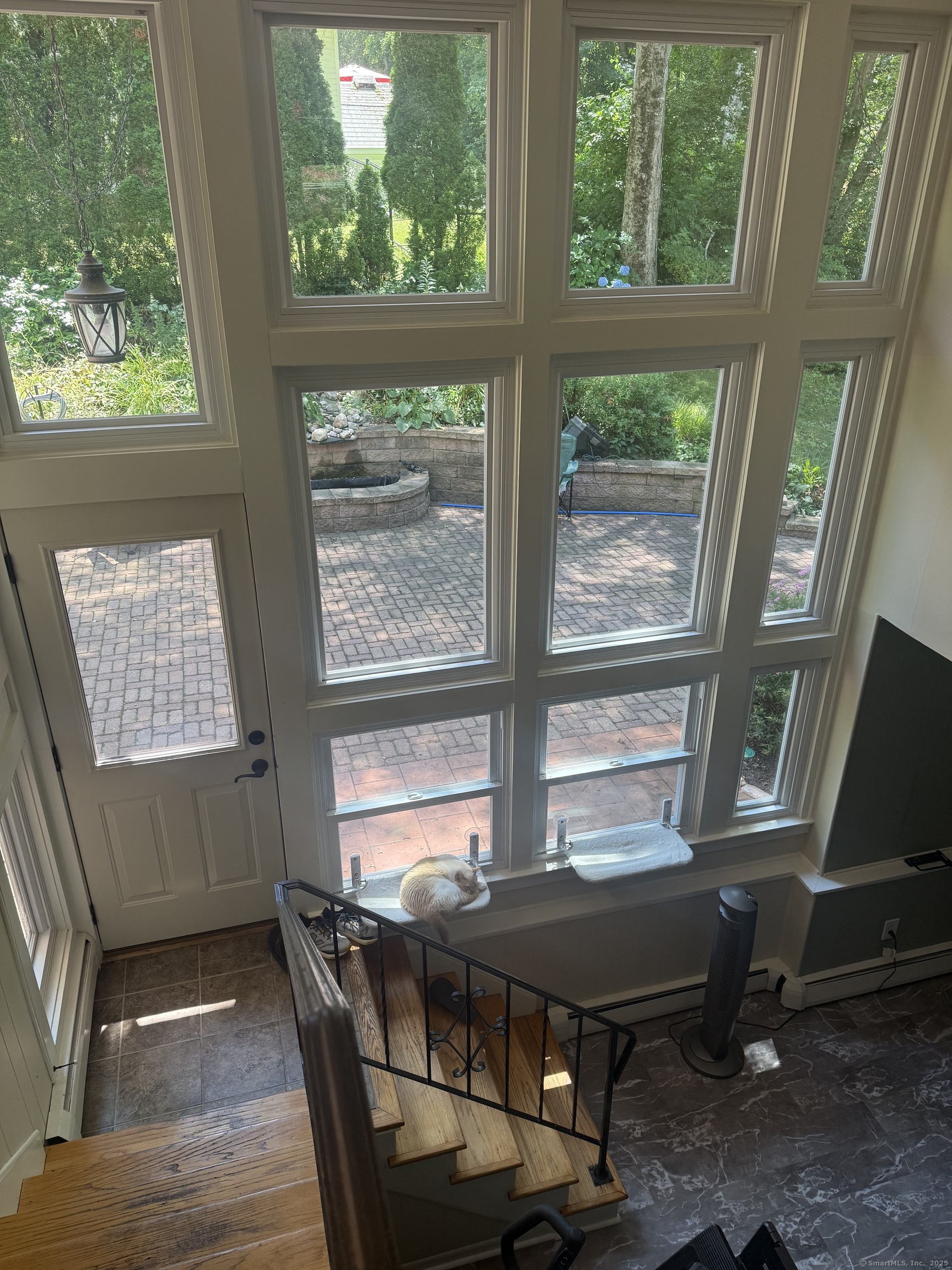 10 South Ledge Rock Road East Lyme CT 06357