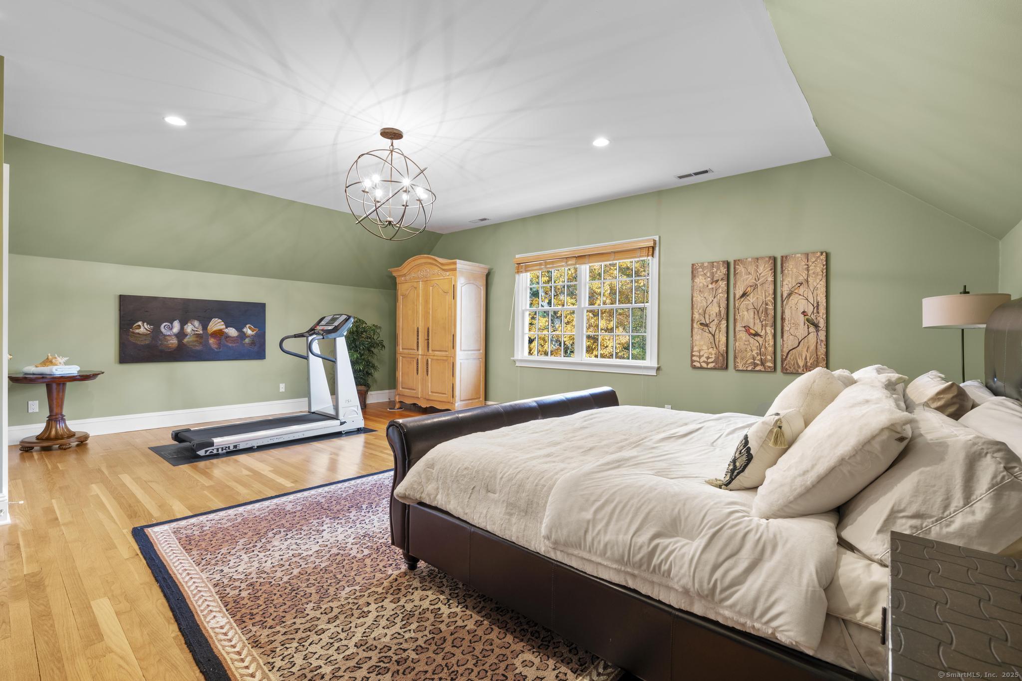 342 Midlock Road Fairfield CT 06824