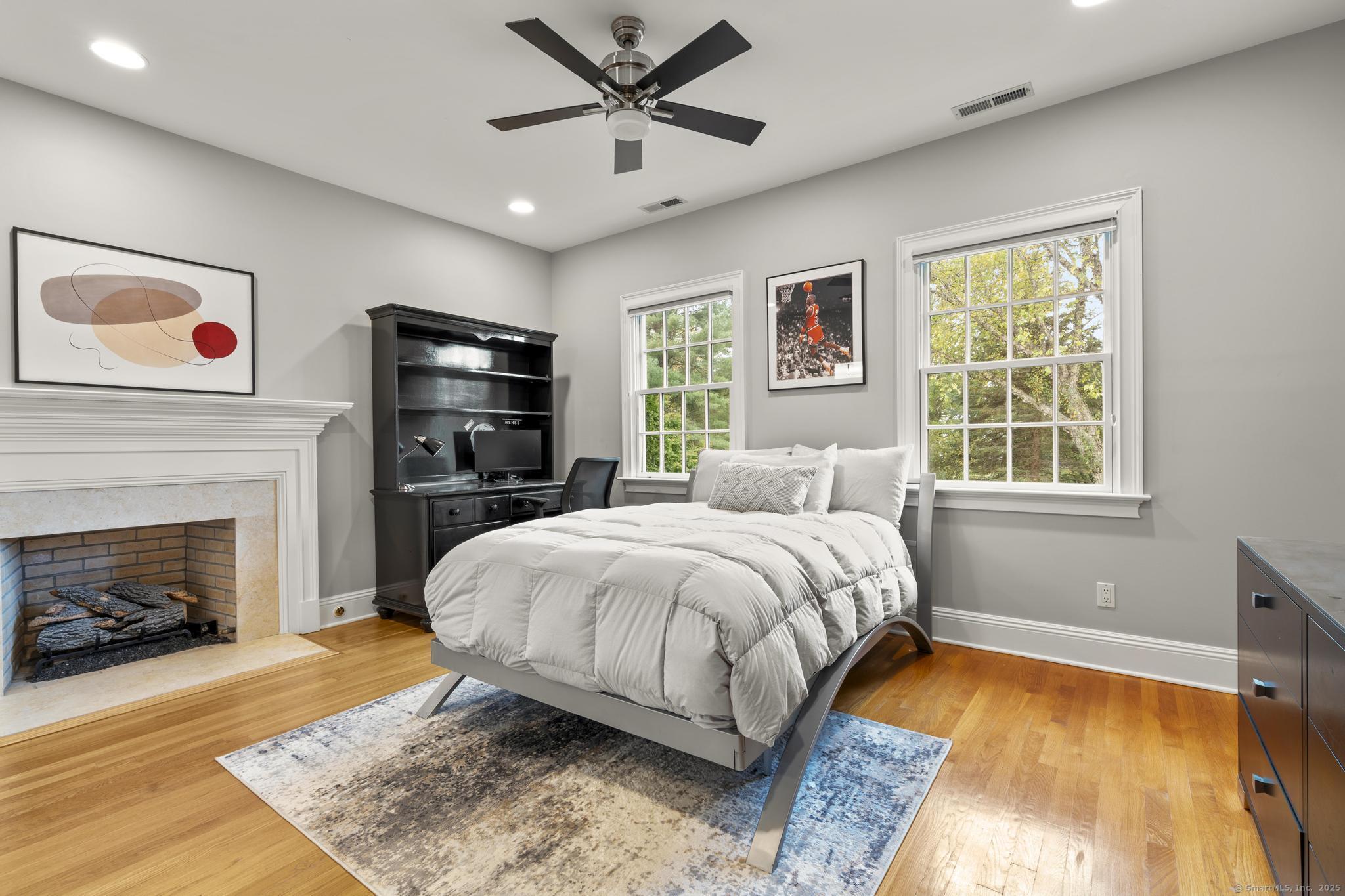 342 Midlock Road Fairfield CT 06824