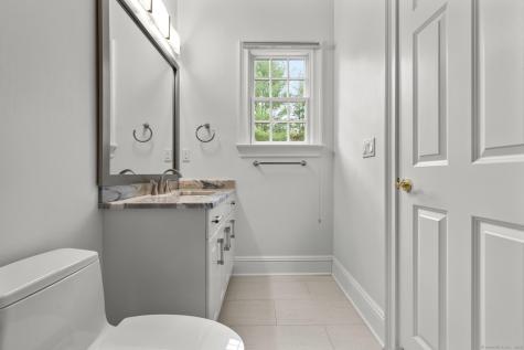 342 Midlock Road Fairfield CT 06824