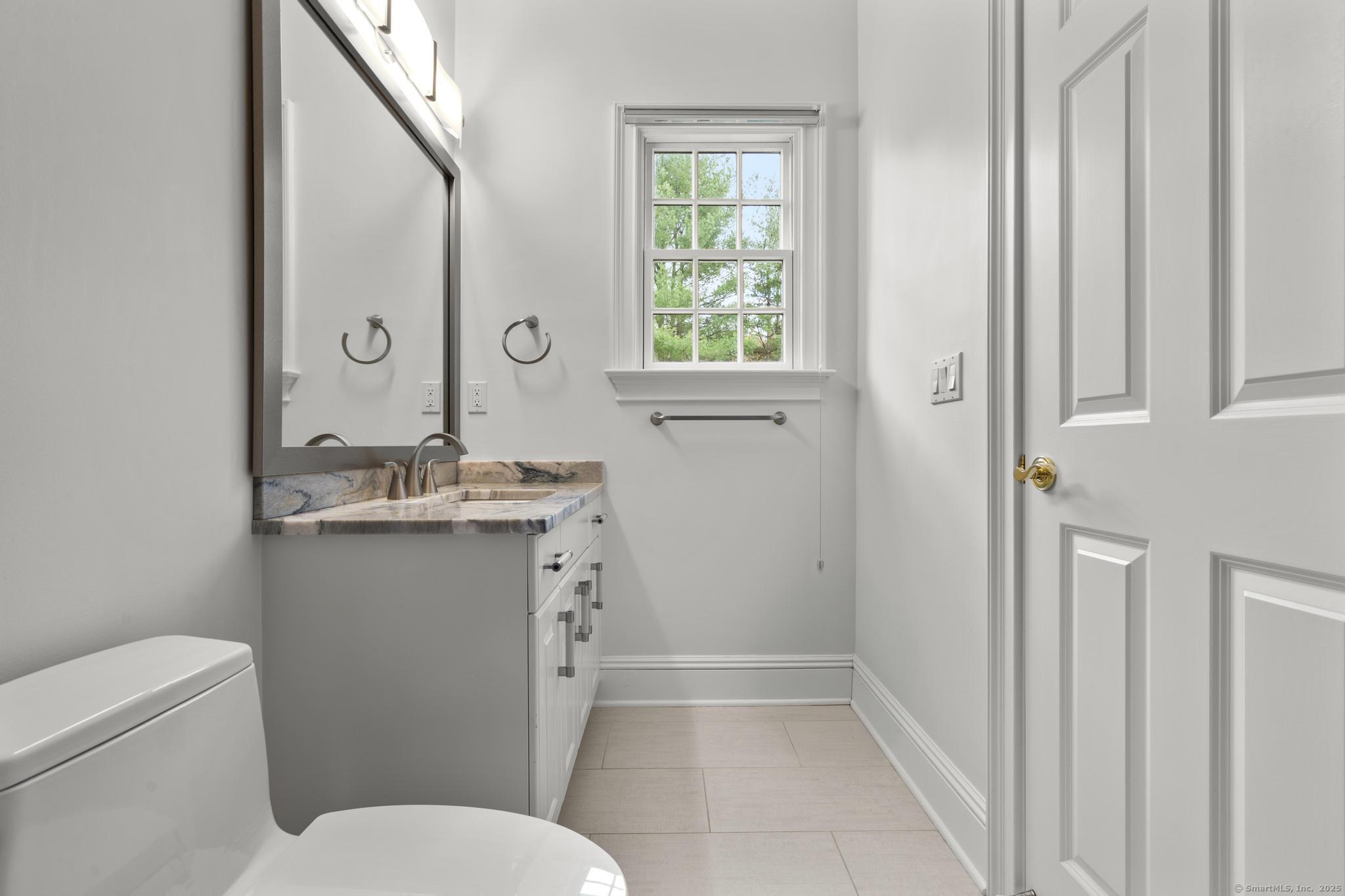 342 Midlock Road Fairfield CT 06824