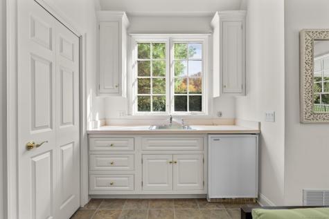 342 Midlock Road Fairfield CT 06824
