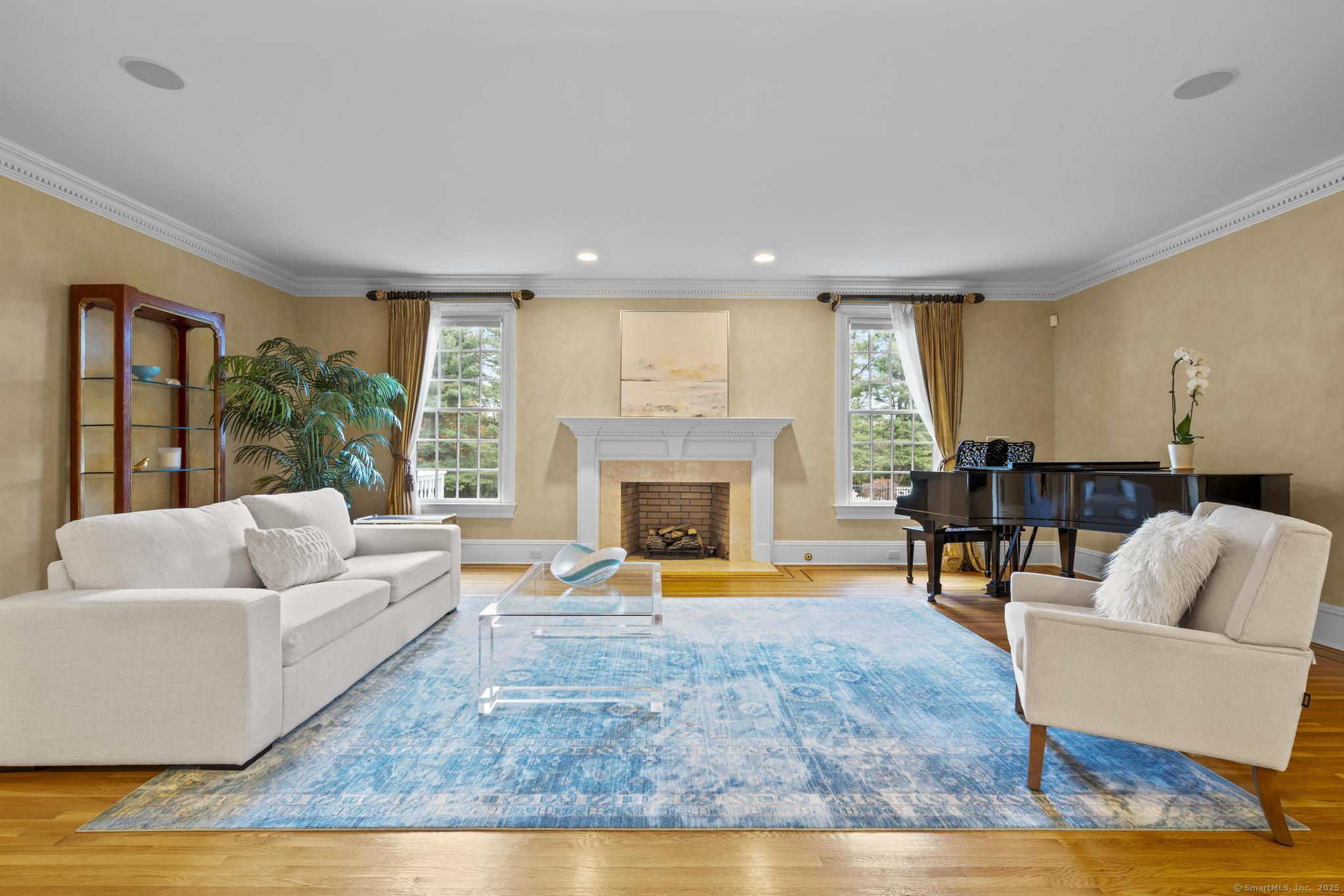 342 Midlock Road Fairfield CT 06824