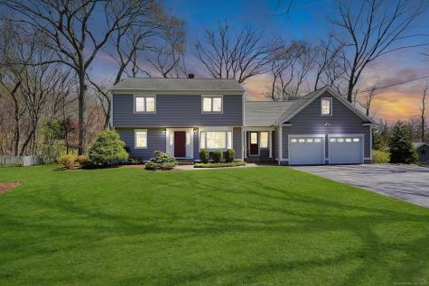 52 Papurah Road Fairfield CT 06825