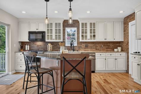 40 Laurel Hill Road Branford CT 06405