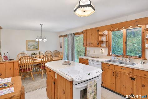 2 Moosehorn Road Roxbury CT 06783
