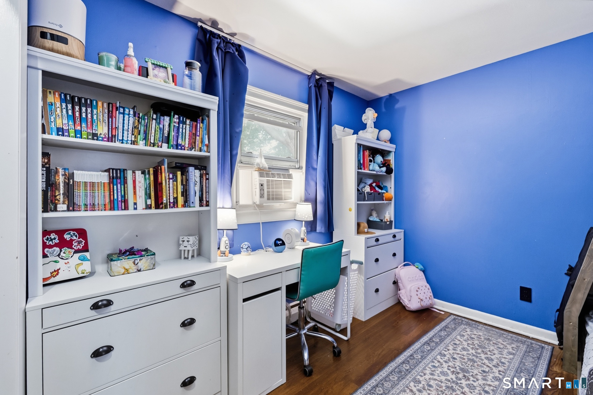 203 Robin Street Bridgeport CT 06606