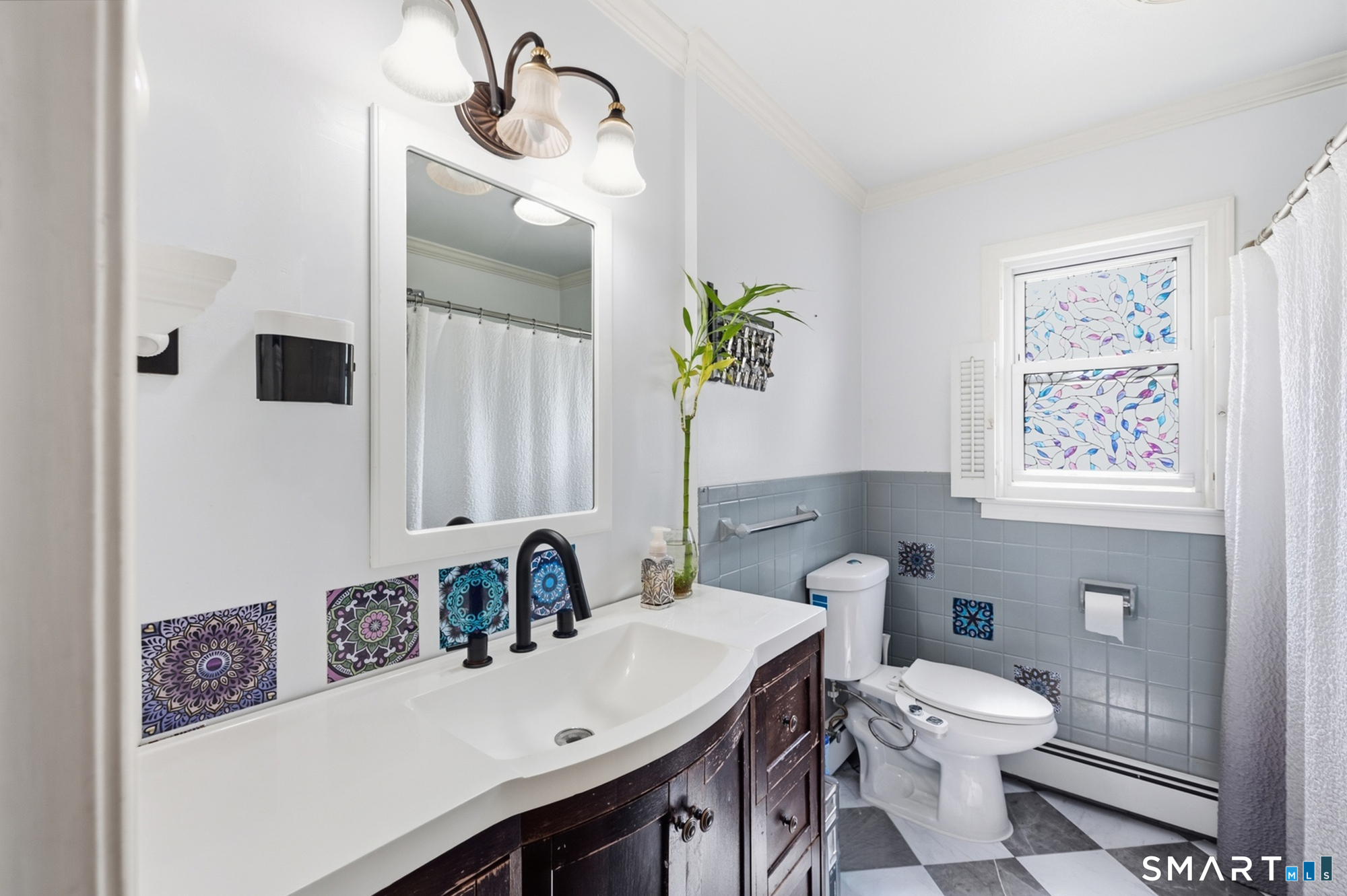 203 Robin Street Bridgeport CT 06606